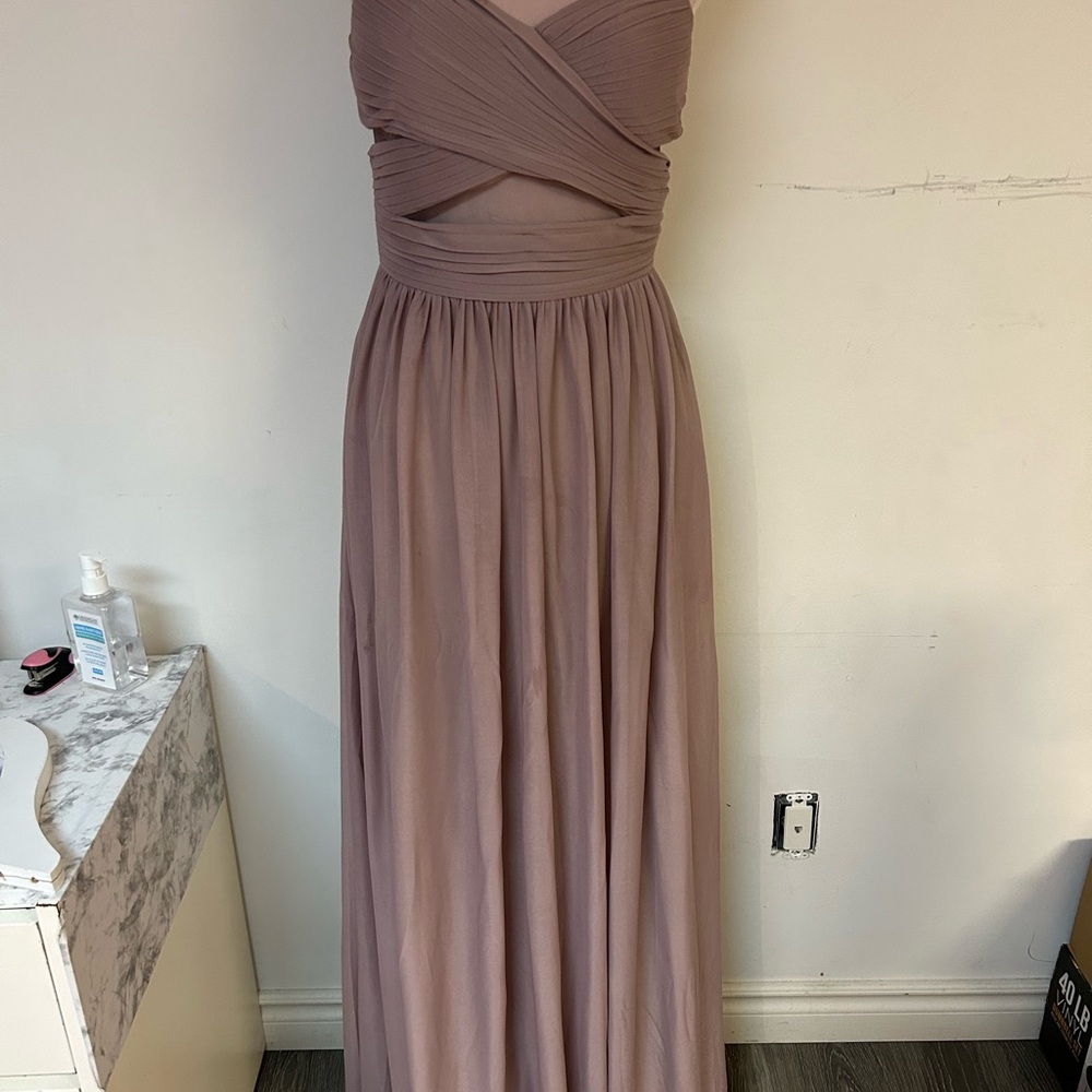 Elegant Mauve Evening Gown